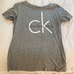 CALVIN KLEIN TSHIRT